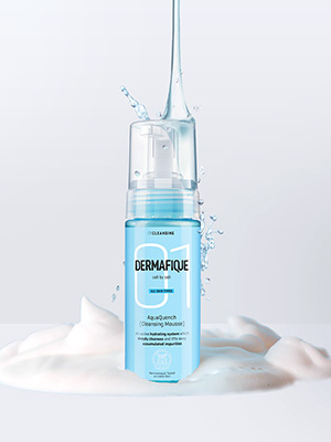 Dermafique Aquaquench Cleansing Mousse, 150 ml - For Dry Skin - Foaming Face Wash- For Deep Cleansing and Hydration - Paraben free, SLES-free - Dermatologist Tested