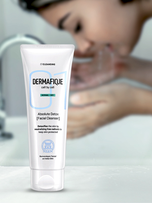 Dermafique - Absolute Detox Facial Cleanser Anti Pollution exfoliating Face Wash, 100 ml for Normal To Dry Skin with Vitamin E and Pomegranate extracts- Fights Pollution effects - Dermatologist Tested