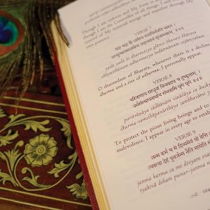 Original Bhagavad Gita: True to Tradition with Clear and Concise Commentary by Swami B.G. Narasingha