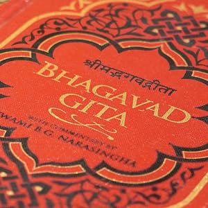 Original Bhagavad Gita: True to Tradition with Clear and Concise Commentary by Swami B.G. Narasingha