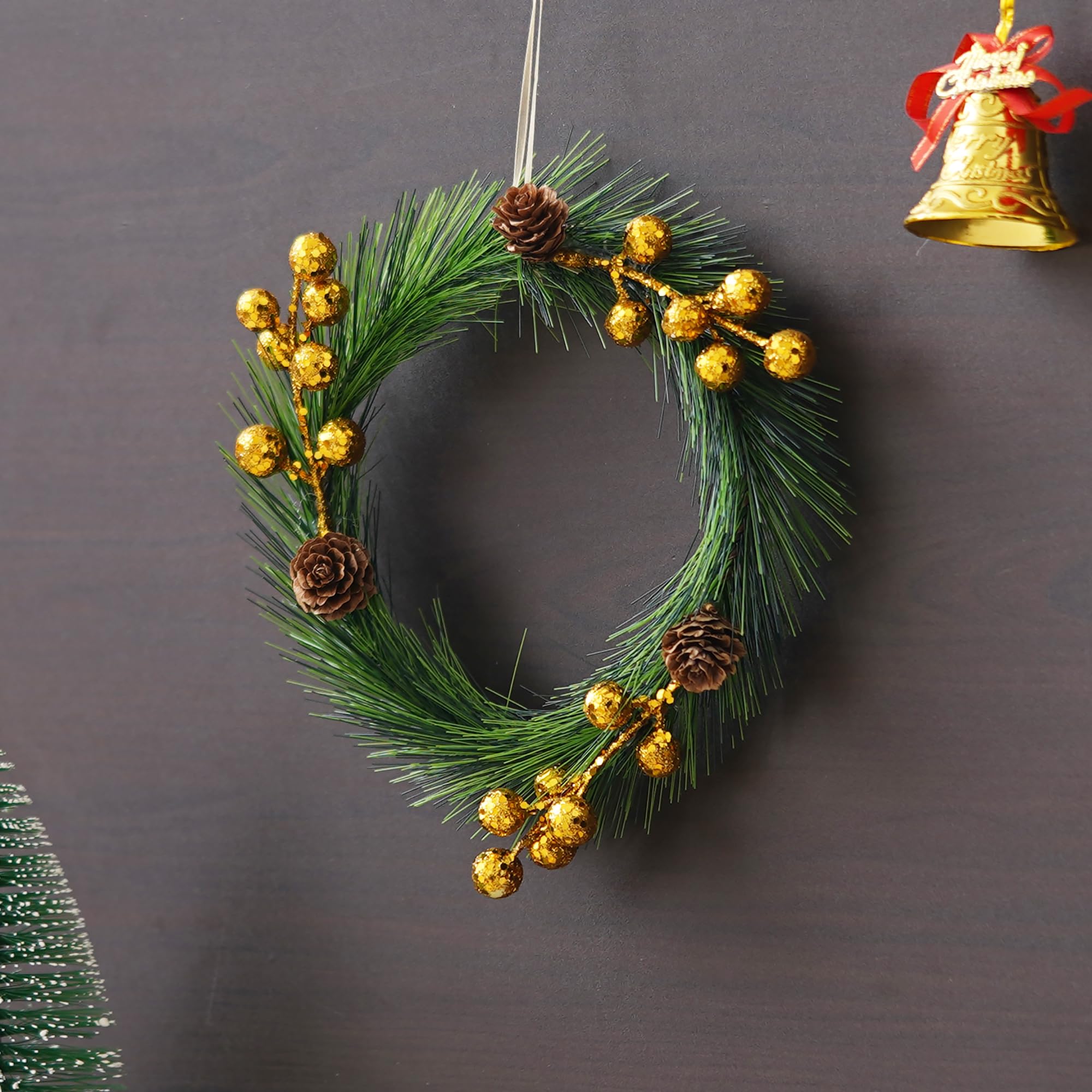 eCraftIndia Green Merry Christmas Wreath with Golden Balls Flowers – view 6