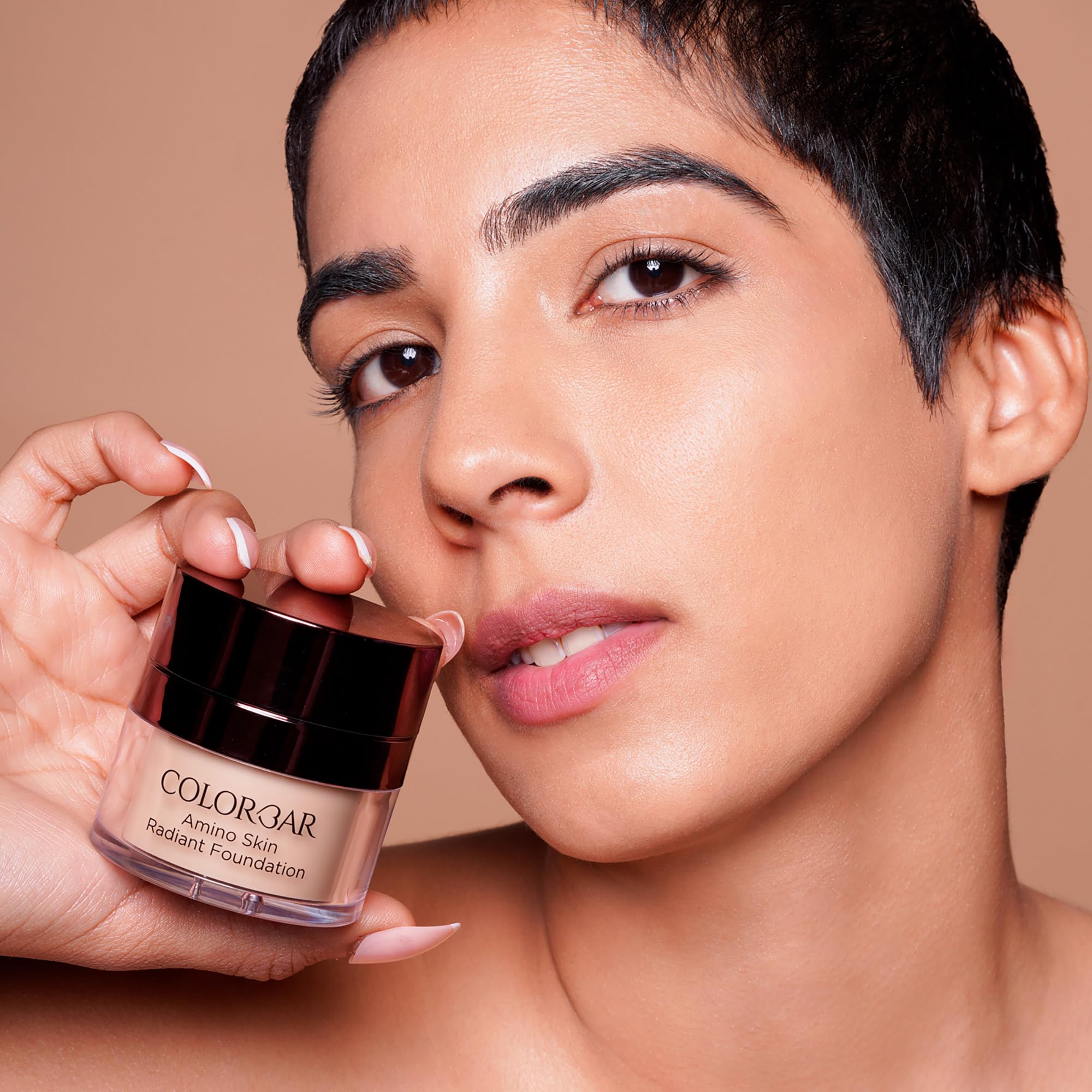 Colorbar Amino Skin Radiant Cream Foundation (Petal Fair 002, 15g) – view 2