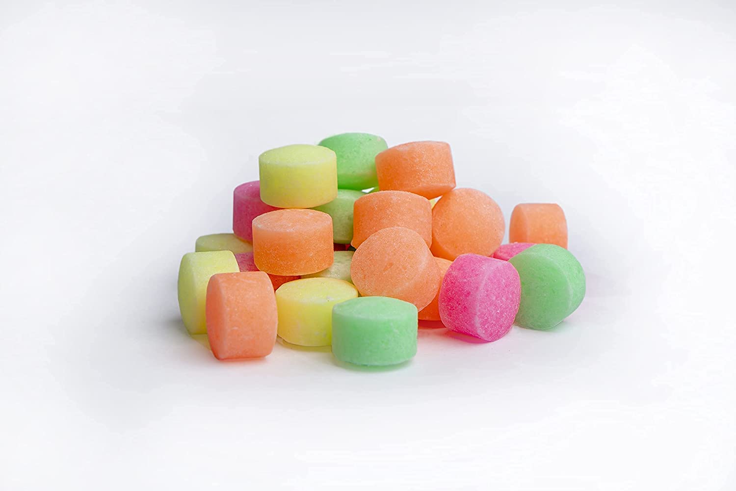 Elysian Moth Balls Repellent Anti-Bug Camphor Wardrobes Drawers Closet Naphthalene Balls Keeper for Clothes Fragrance Mothballs, Mildew, Cabinets Office Multicolor Color Moth Balls 250 Gram – view 3