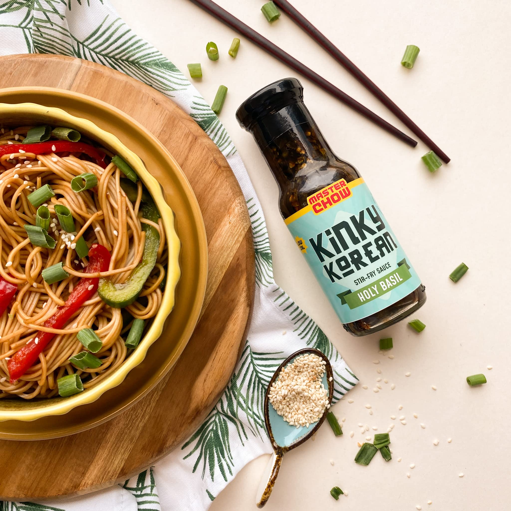 MasterChow Healthy Noodle Pack - Whole Wheat Noodles (300 gm) and Holy Basil Kinky Korean Stir Fry Cooking Sauce (220gm) – view 4