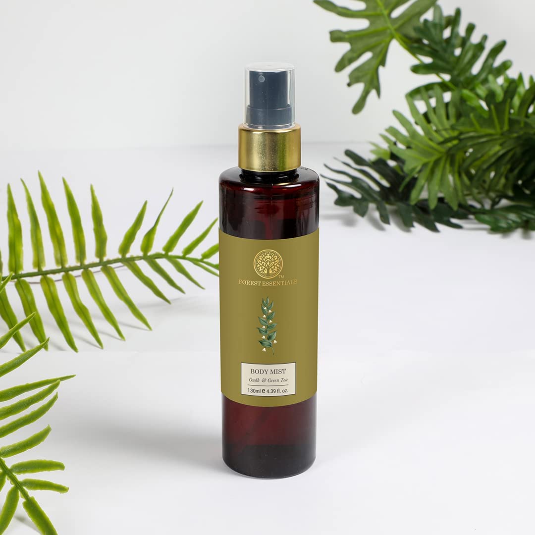 Forest Essentials Body Mist Oudh & Green Tea – view 2