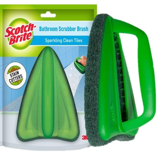 Scotch-Brite green bathroom scrubber brush with easy-grip triangular head
