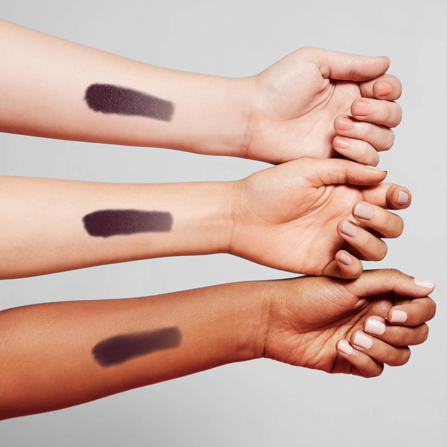 AVON Simply Pretty Colorbliss Matte Lipstick, Plum, 4 g – view 3