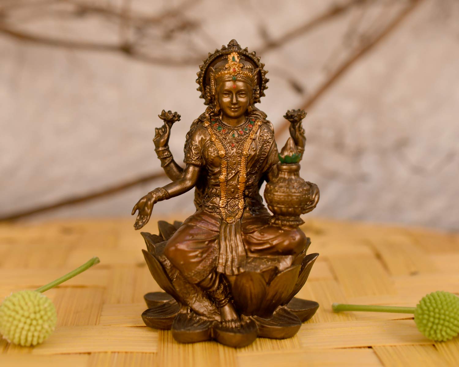 Collectible India Goddess Lakshmi Idol Hindu Laxmi Goddess Statue Home Office Decor (Size 8cm x 5cm) – view 4