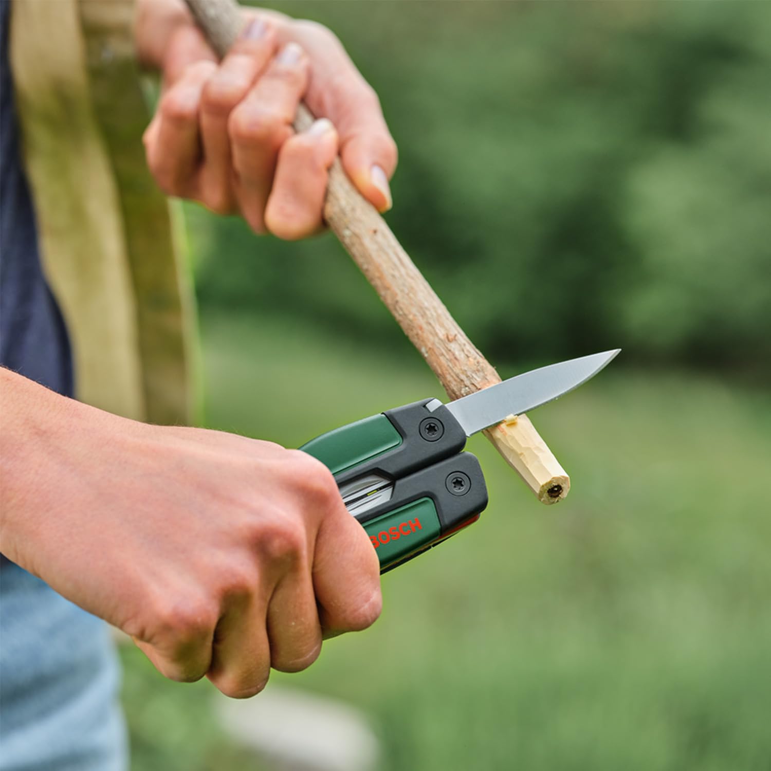 BOSCH 16-in-1 Multi-Tool with 16 Functions for Versatile Home and DIY Use, Compact and Durable Design with a safety pouch – view 5