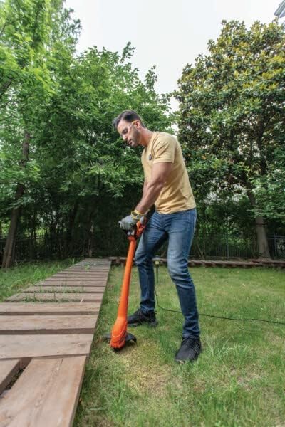 BLACK+DECKER GL350L 350W Corded String Trimmer, 12000 RPM, 23 cm (9 – view 8