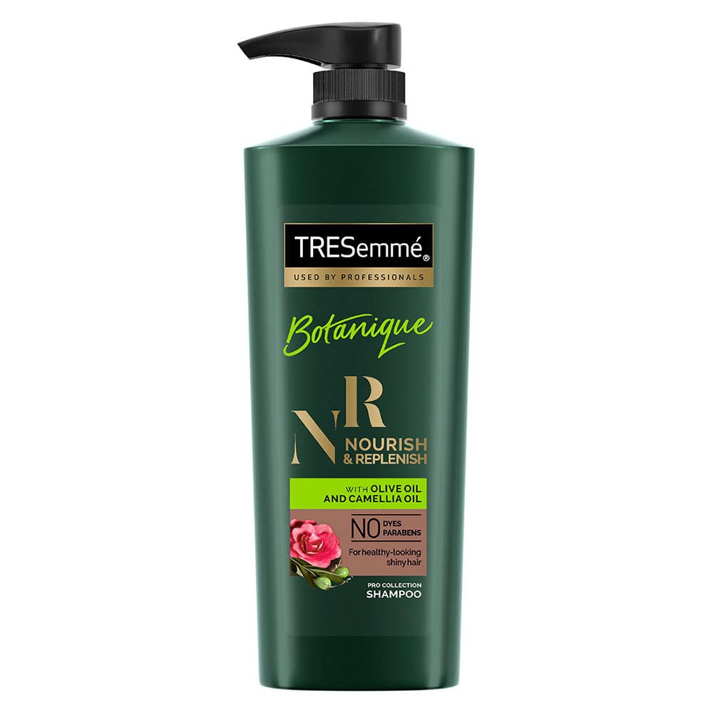 Front view of Tresemme Botanique shampoo 580 ml bottle