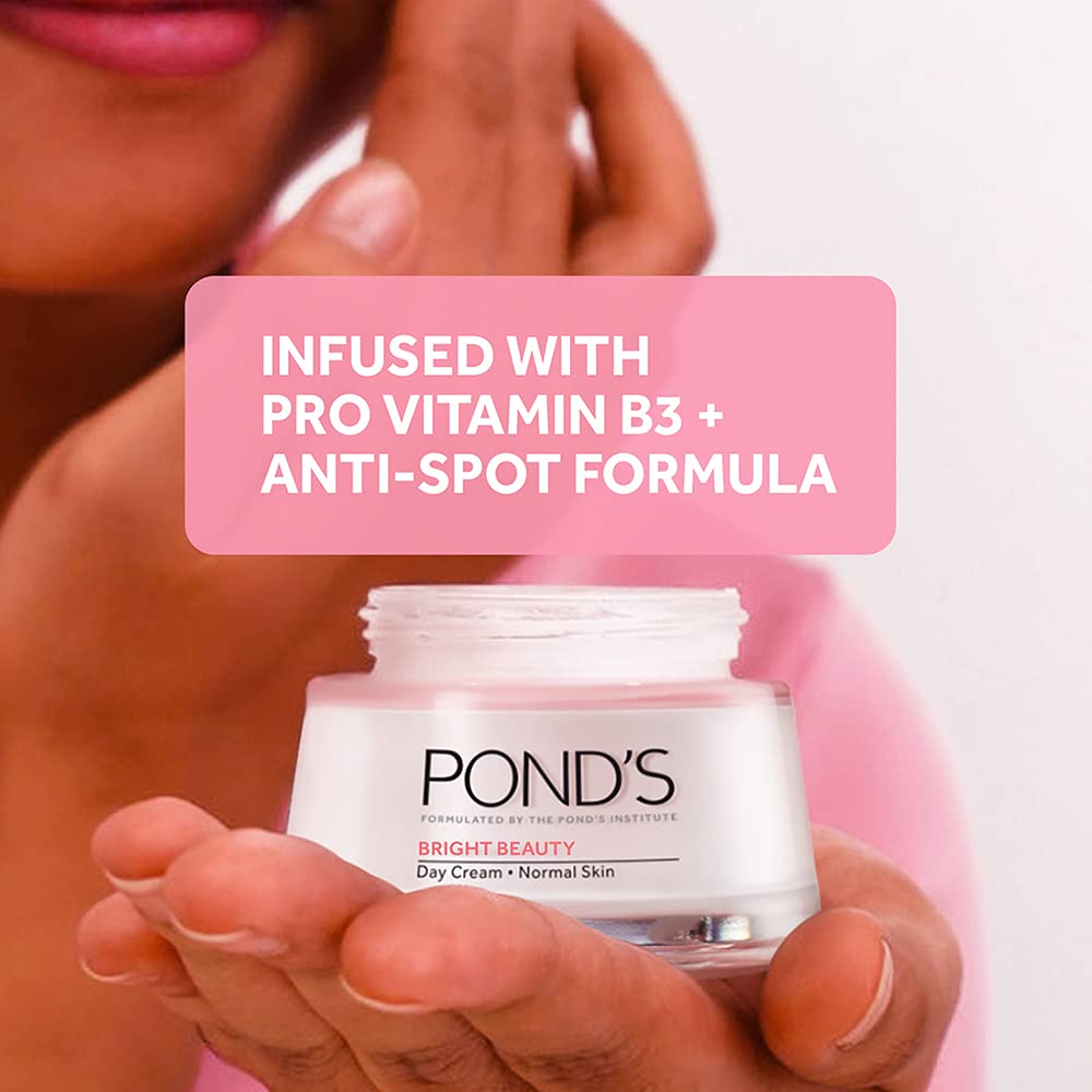 POND'S Bright Beauty Day Cream 35 g, Non-Oily, Mattifying Daily Face Moisturizer, SPF 15 - With Niacinamide to Lighten Dark Spots for Glowing Skin – view 7