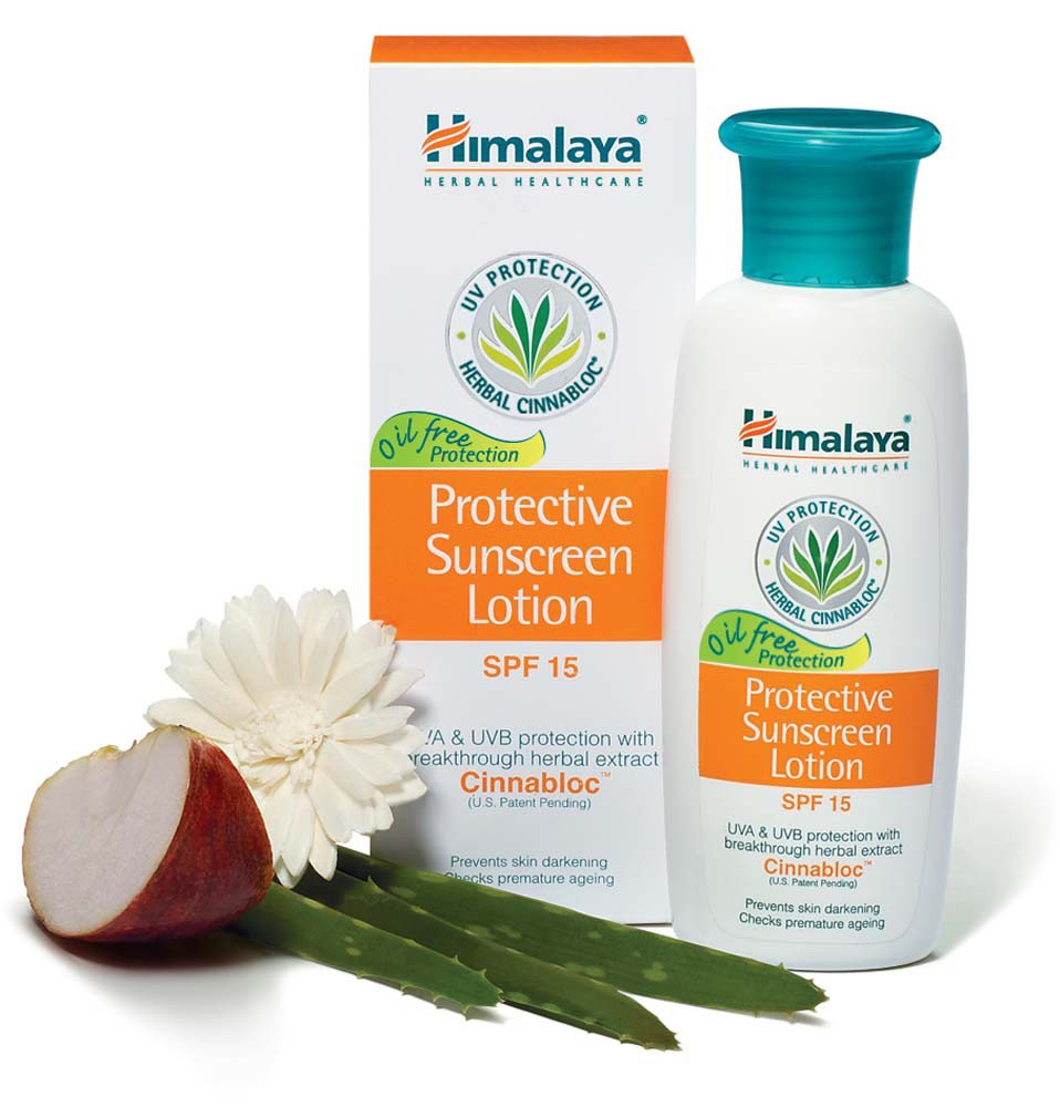 Himalaya Herbals sunscreen lotion SPF 15 in 50 ml bottle