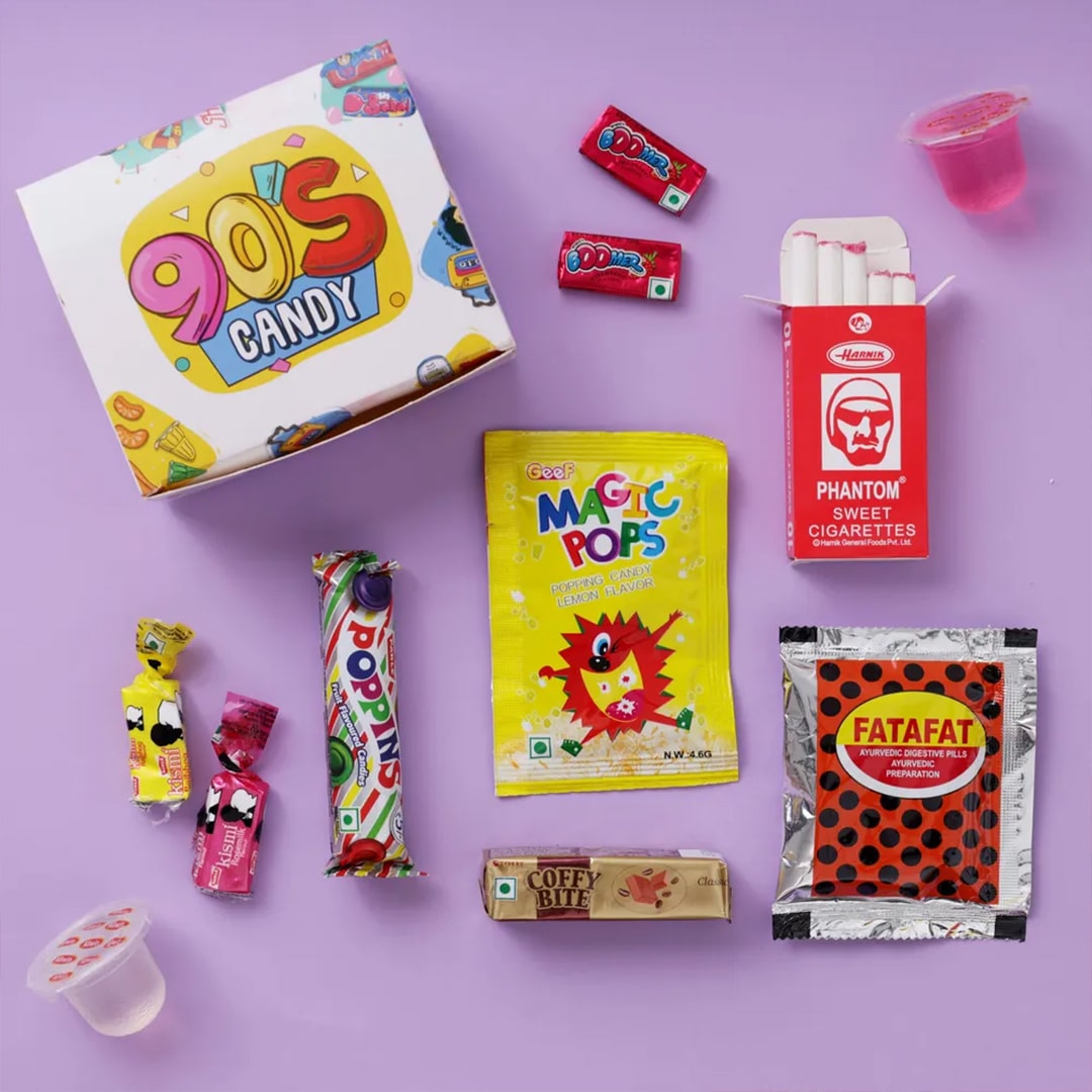Bazaar5.com Nostalgia Gift Box - Full of Goodies From the 90s – view 4