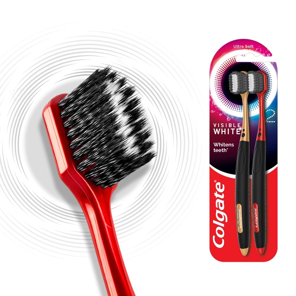 Colgate Visible White O2 manual toothbrush pack of two