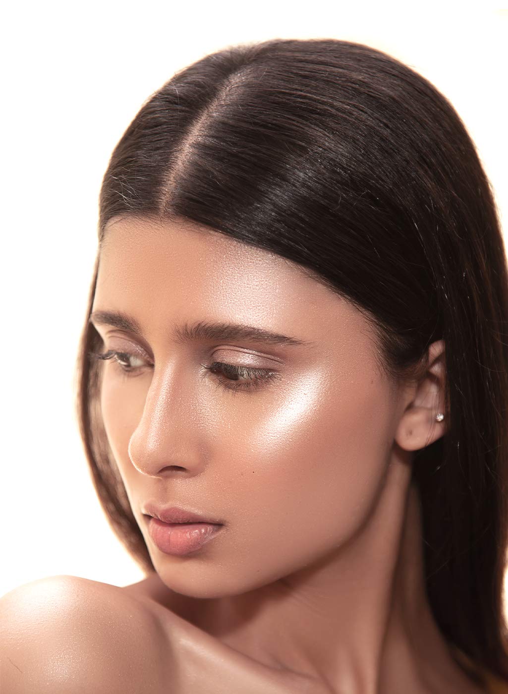 SUGAR Cosmetics Bling Leader Illuminating Moisturizer – view 2