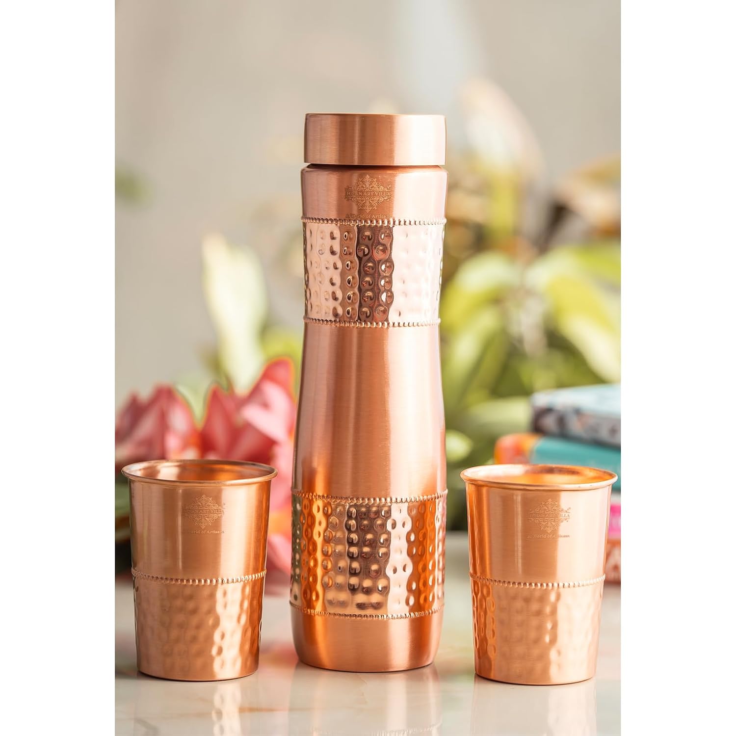 Indian Art Villa Pure Copper Drinkware Gift Set with 1 Bottle, 2 Glasses & Royal Blue Box, 1 L – view 2
